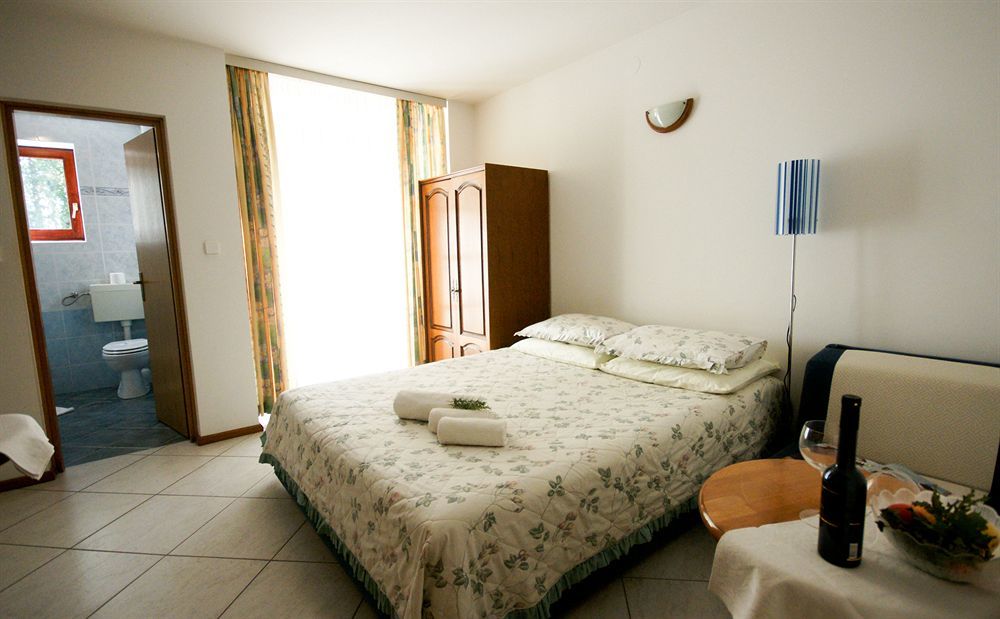 And Degra Umag