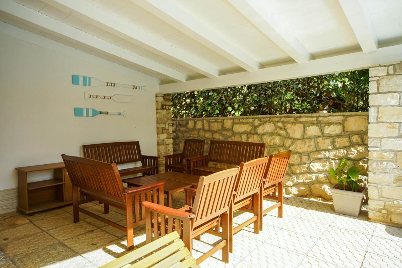 Apartment And Degra